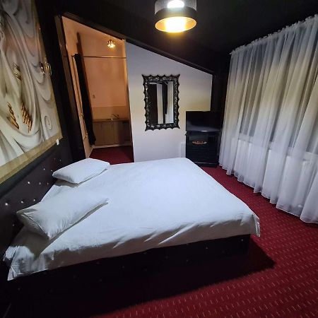 Karma Coffe&Room'S Bucharest Luaran gambar